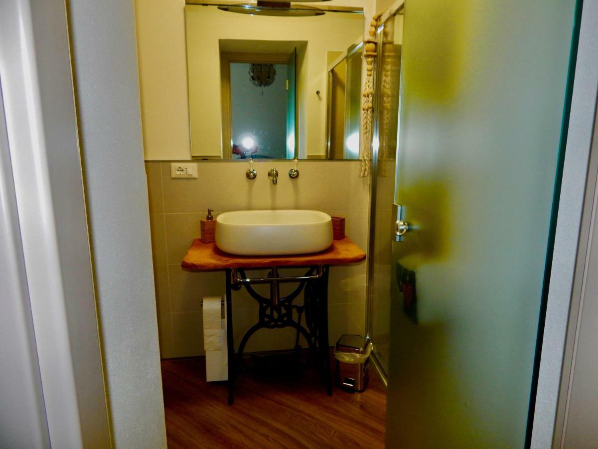 Le Giuee Hotel เจนัว ภายนอก รูปภาพ